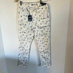 Seven7 Starlette Mid Rise Skinny Crop Jeans white w/ blue floral size 4